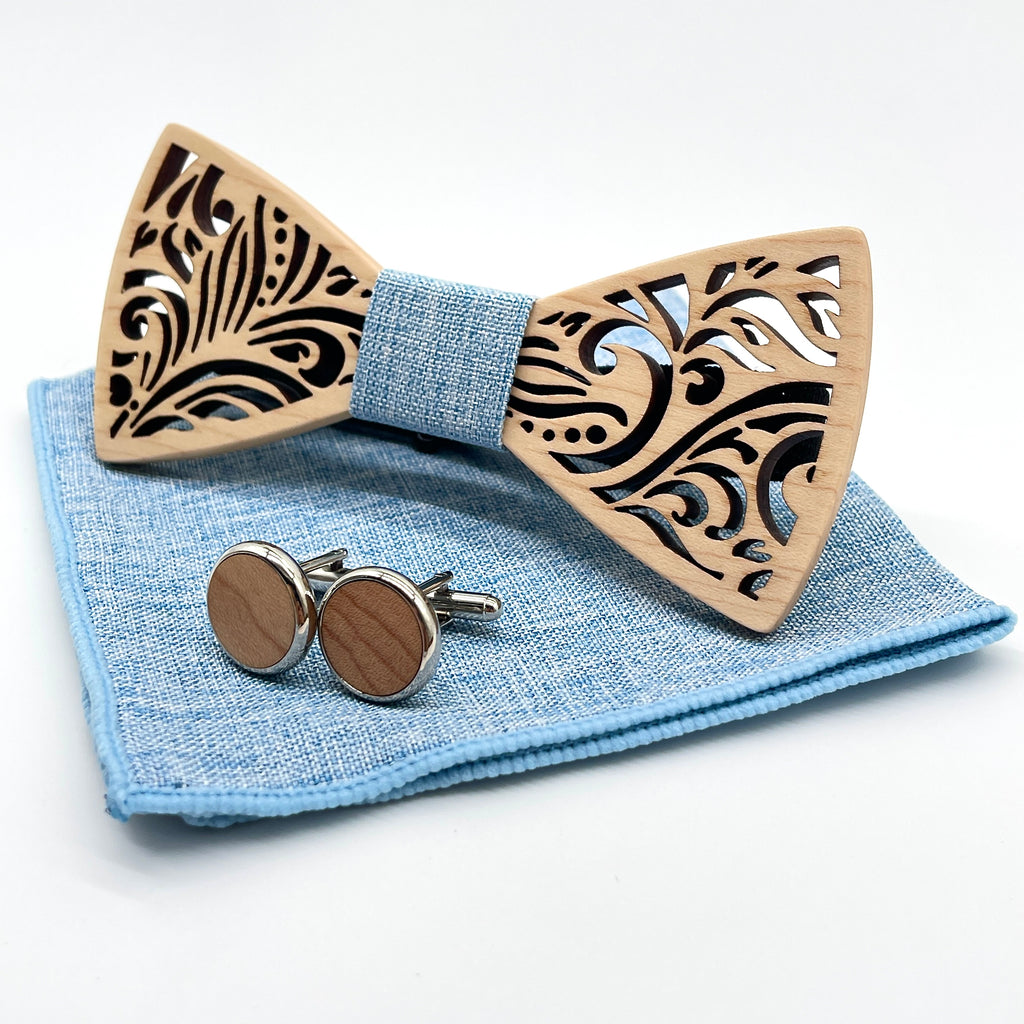 Holzfliege Set mit Einstecktuch & Manschettenknöpfen – Handgefertigte Herren Fliege mit Leinen-Einstecktuch in Hellblau – Hochzeit & Geschenkidee