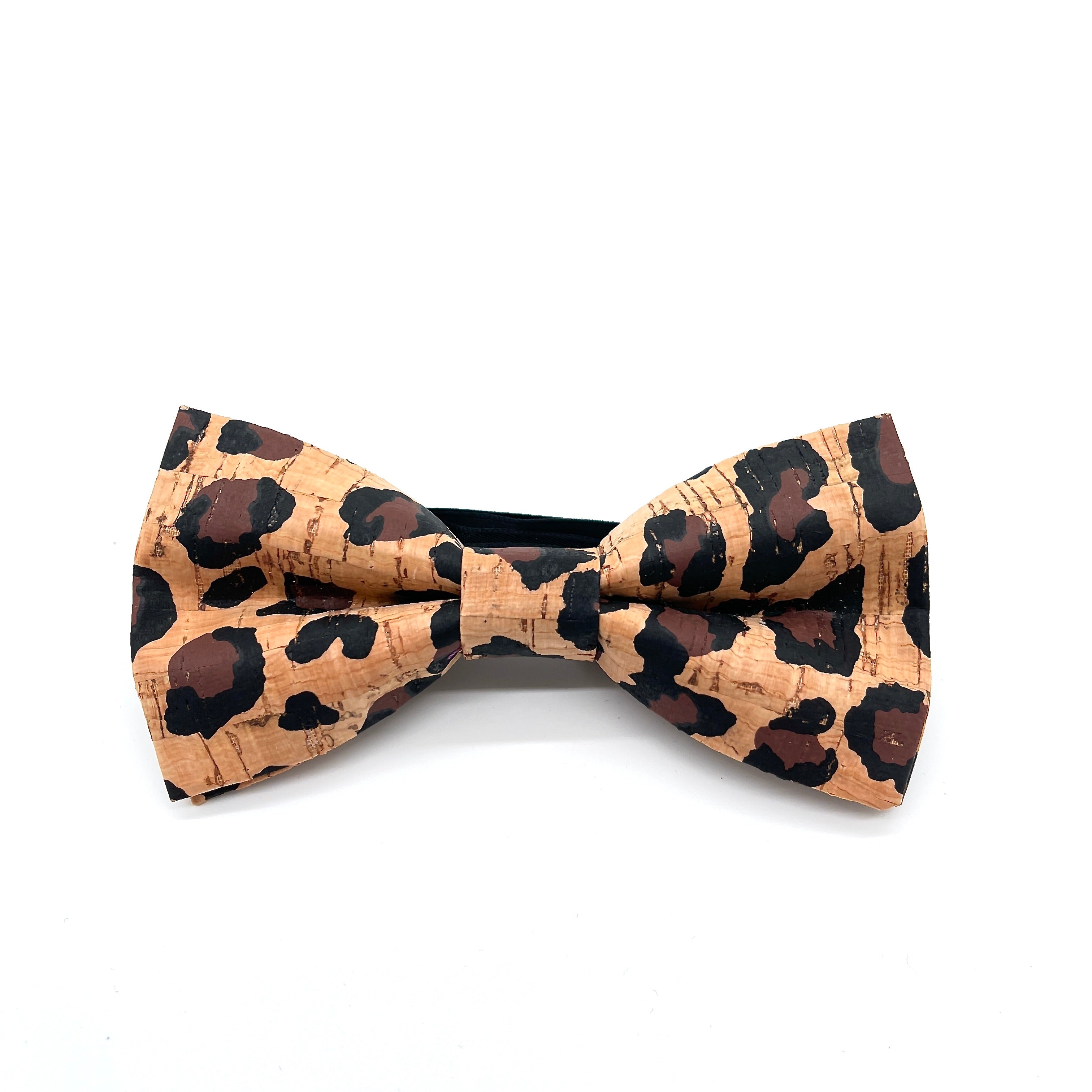 Handgefertigte Kork Fliege – Leopard Design – Vegane Herren Fliege aus Naturkork – Hochzeit, Party & Geschenkidee